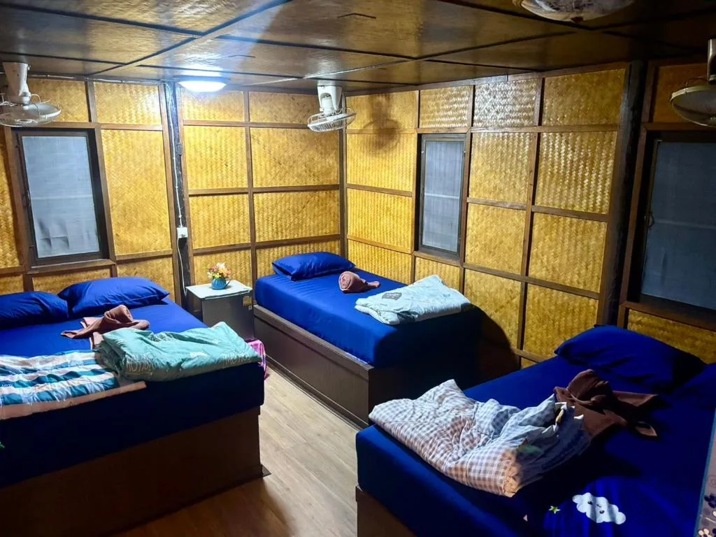 New Hut Bungalow